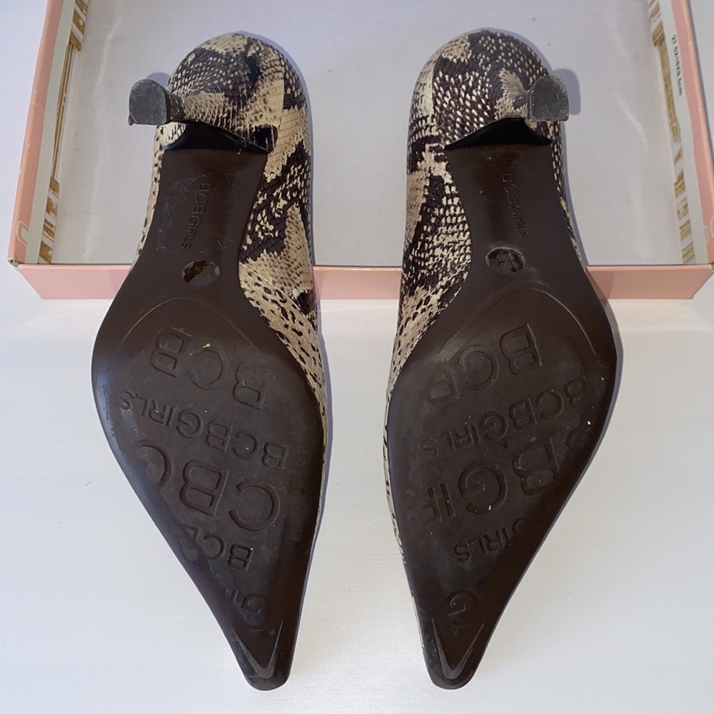 Bcbg Girls Pointed Toe Python Heels Size 6.5 - image 5